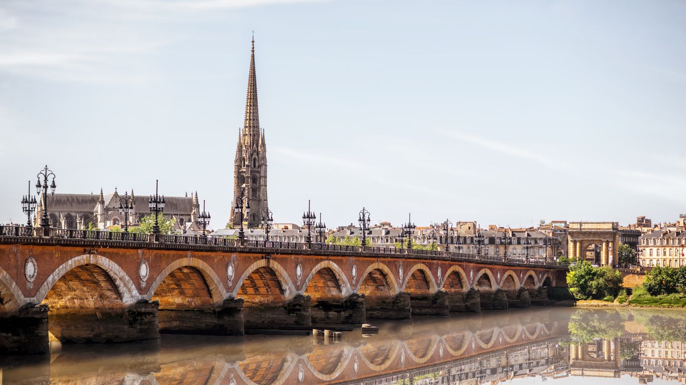 Guide Touristique de Bordeaux : Découvrez les Trésors de la Perle de l&rsquo;Aquitaine